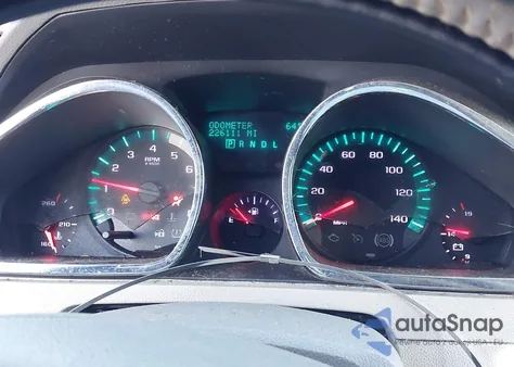 2010 Chevrolet Traverse Lt z USA, uszkodzony, nr VIN 1GNLRFED4AS112105